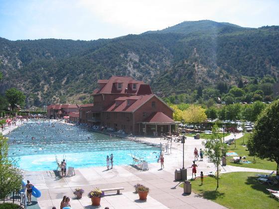 glenwood hot springs resort