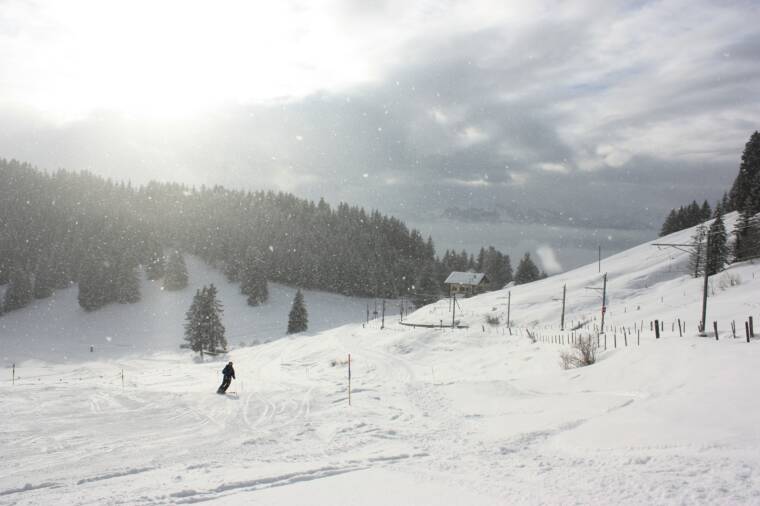 villars skiing switzerland